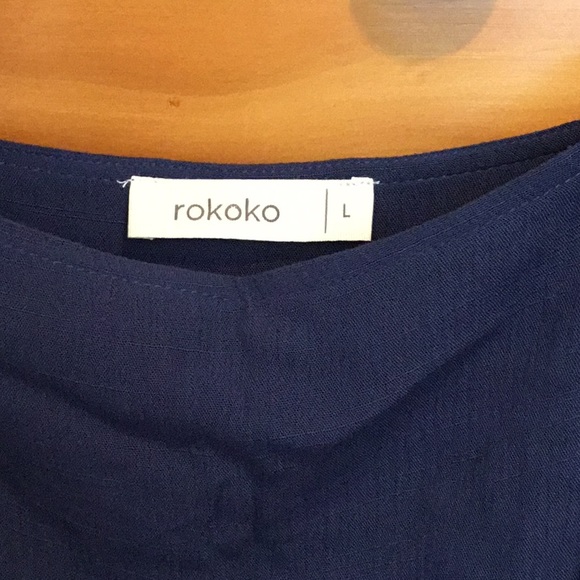 Navy blue maxi dress. New with out tags, never worn. - Picture 2 of 4